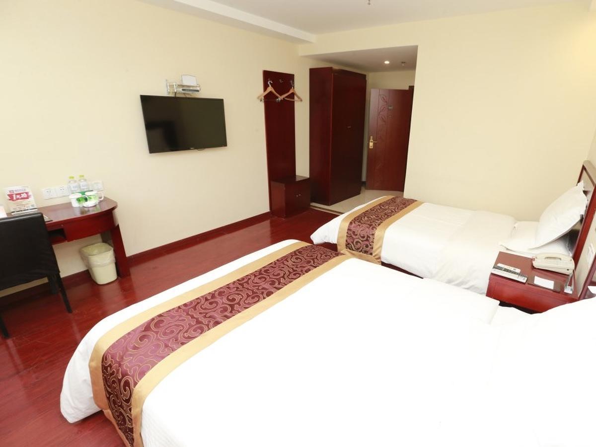 Greentree Inn Henan Qinyang Middle Huaifu Road Express Hotel Exterior photo