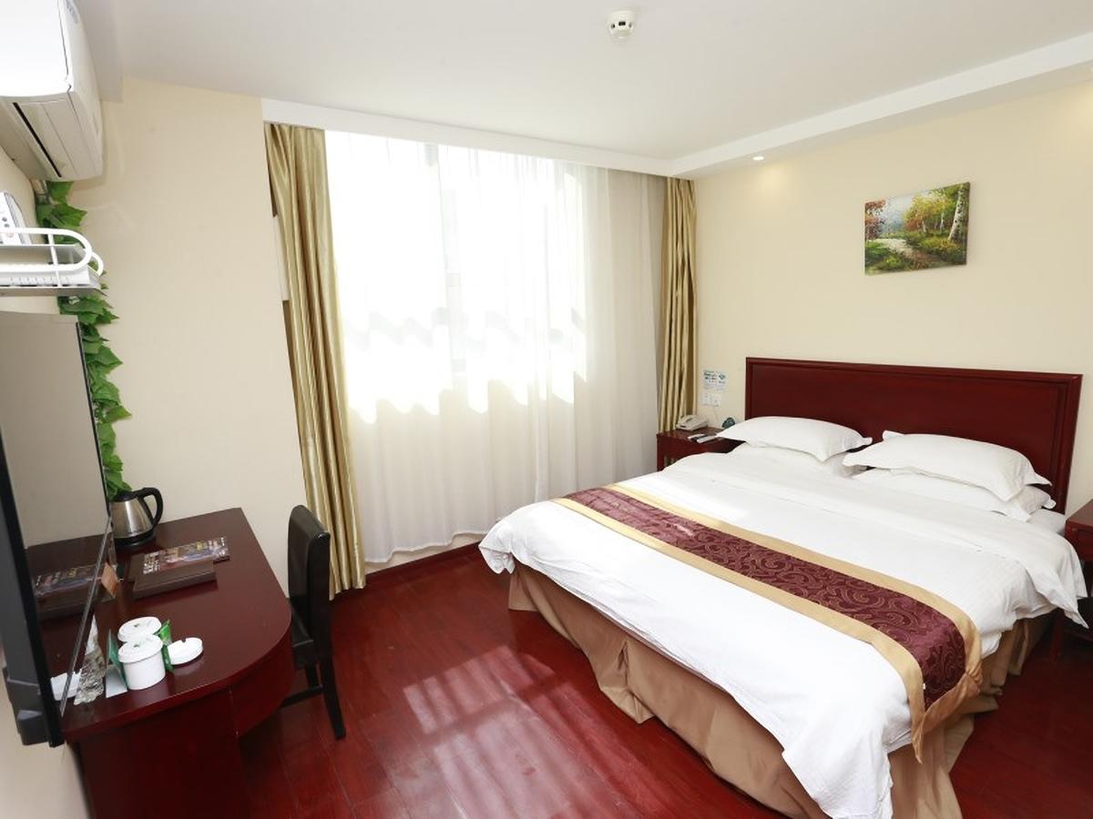 Greentree Inn Henan Qinyang Middle Huaifu Road Express Hotel Exterior photo